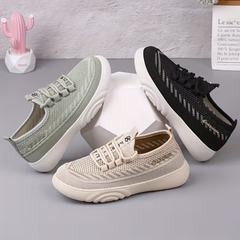 GLIMSOLE™ - PRIEDUŠNÉ DÁMSKE MOKASÍNY S TRBLIETAVÝMI DETAILMI